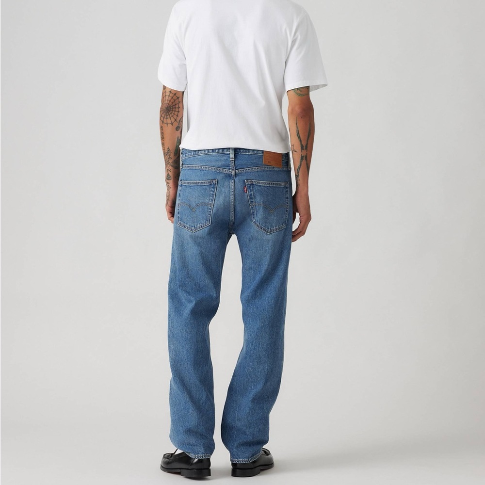 Levis 501 jeans